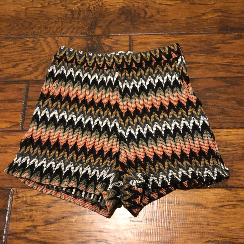 High Waisted Sienna shorts size S
